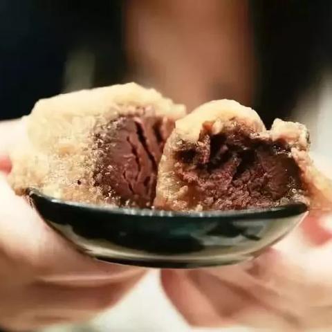上海网红粽子，口感、特色与故事探秘