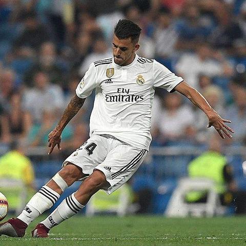 齐达内重返足球界，新角色亮相，最新消息关注！