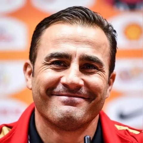 齐达内重返足球界,新角色亮相,最新消息关注!