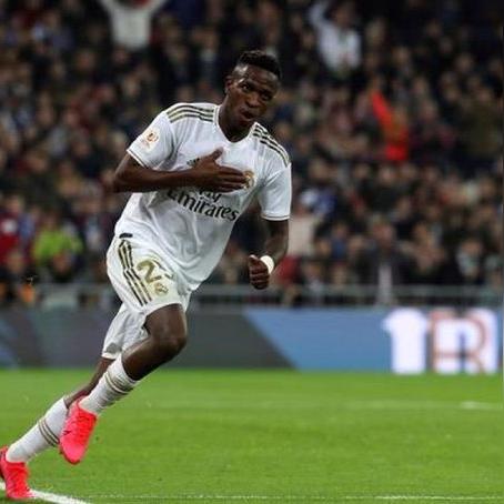 齐达内重返足球界,新角色亮相,最新消息关注!