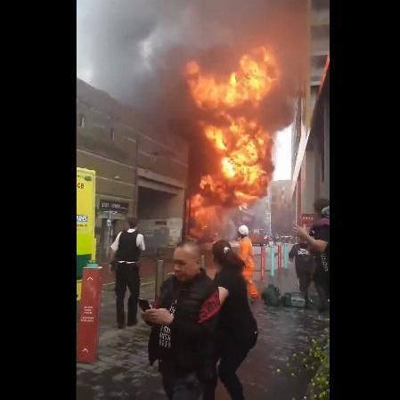 英国大楼火灾最新进展分析