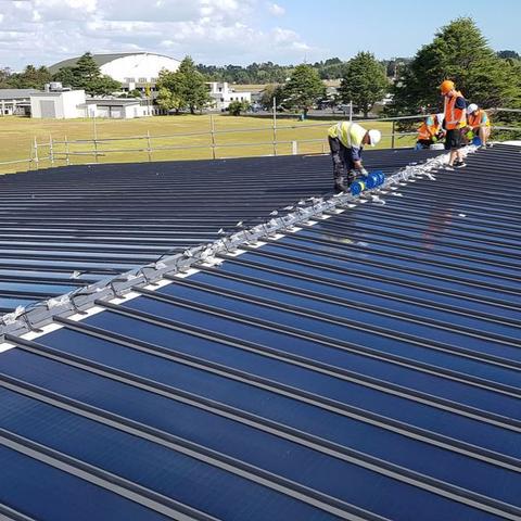 汉能集团迈向绿色转型，雄心壮志与行动（最新资讯）