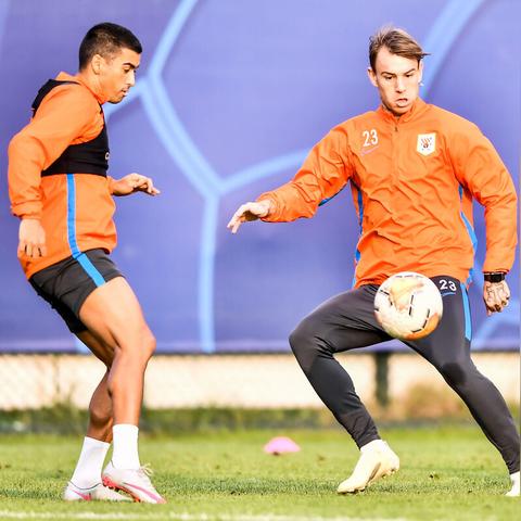 中超鲁能赛场捷报