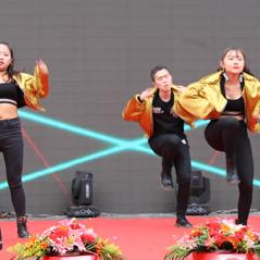 彭厨创新美食,引领潮流新菜尝鲜