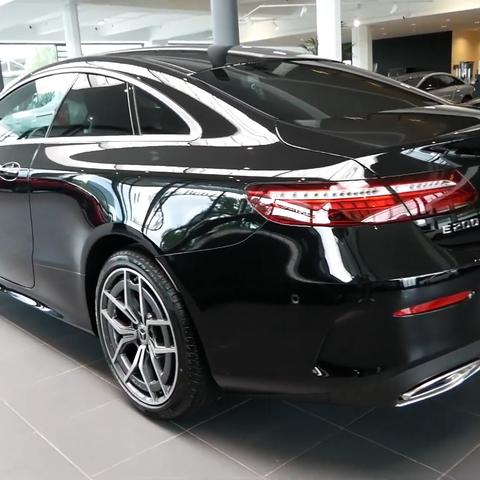 奔驰最新款车型，科技与豪华完美融合重磅发布！