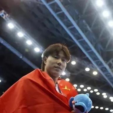 最新经典出轨小说,情感迷失线探索