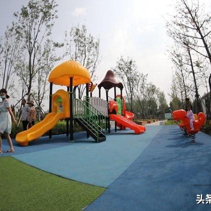 最新型雨伞，科技与生活的完美结合