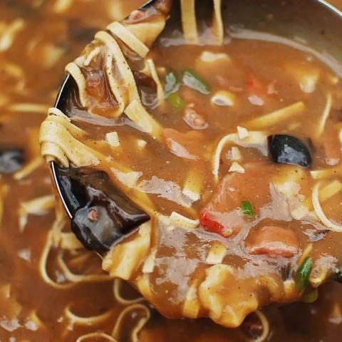 穆斯林男孩时尚经名,传统与现代交融的魅力