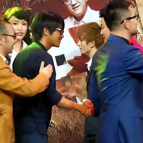 韩寒新书XXXX深度解读（2025年）