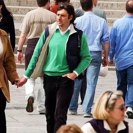 最新女王扇耳光视频揭秘，数字背后的故事