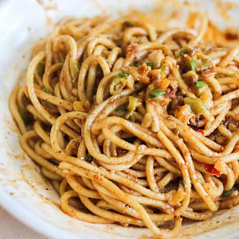 最新削面机，技术革新与面条艺术融合