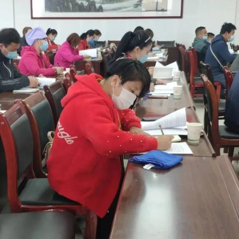 ＂新澳精准资料免费提供221期＂的：全面信息解释定义_40-44-46-49-02-22 T：448.61