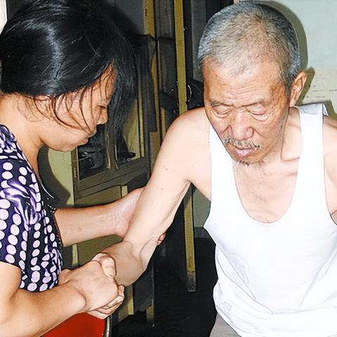 最新陪床保姆招工信息