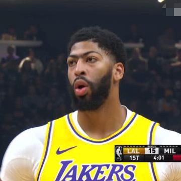 ＂三期必出一期三期资料＂的：策略调整改进_43-32-16-19-18-24 T：063.57