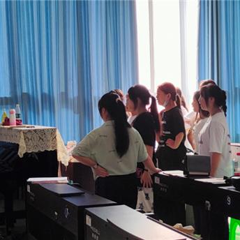 汽修教育师资招聘启事