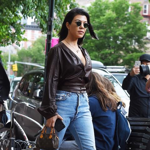 东方商场招聘启事，最新招工机会