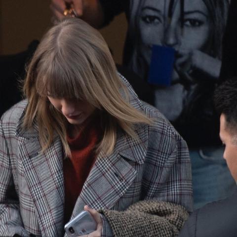 泰勒斯威夫特街拍新风尚，揭秘流行数据深度解析