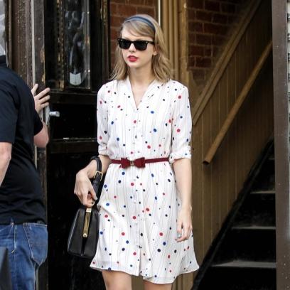 泰勒斯威夫特街拍新风尚,揭秘流行数据深度解析