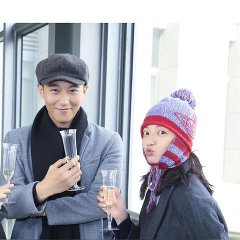 亚洲女星街拍大赏，时尚潮流风向标