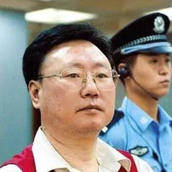 2025新澳门精准正版免费,蛇、狗、鸡、龙_16-19-47-10-49-41 T：2357.535