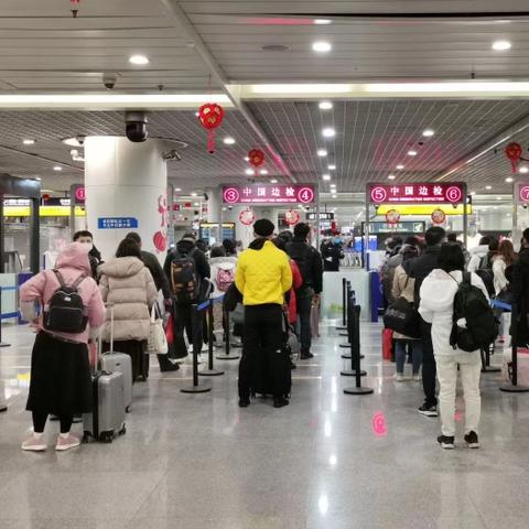 今晚澳门9点35分开什么,兔、虎、鼠、牛_27-48-15-49-33-43 T：1736.378