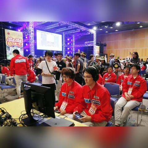 科技与娱乐完美融合，全新升级游戏机亮相