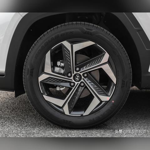 北京途胜2025最新报价及详细购车指南