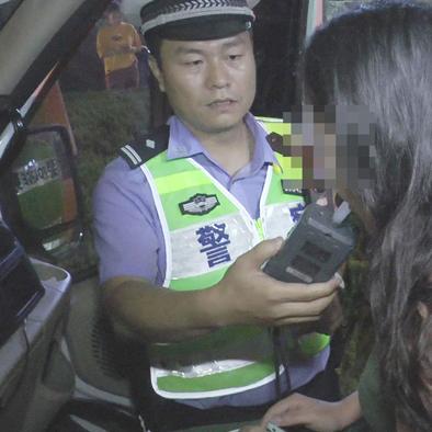 济南商务司机高薪招聘启事