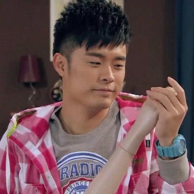 曾小贤搞笑短片揭秘,笑料工厂幕后数据大放送