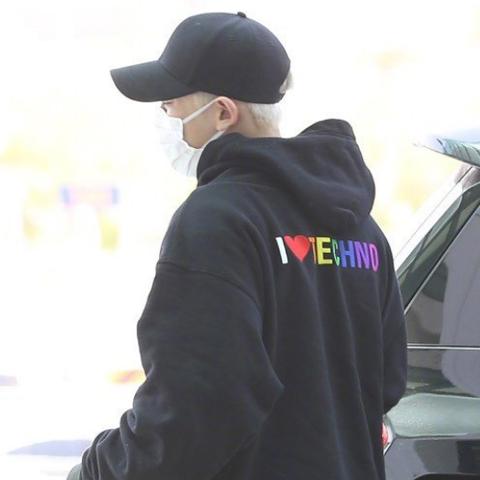 朴灿烈最新时尚魅力与艺术风采图片探索