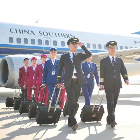 粘盒机长招聘启事,最新职位更新