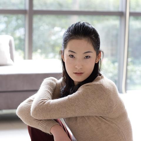 迷爱往事最新章节，重逢记忆的缠绵