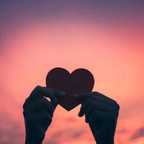 最新伤感男生独白,个性签名背后的故事