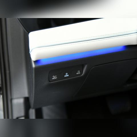 全新迈腾2025款，科技与精工细节之美