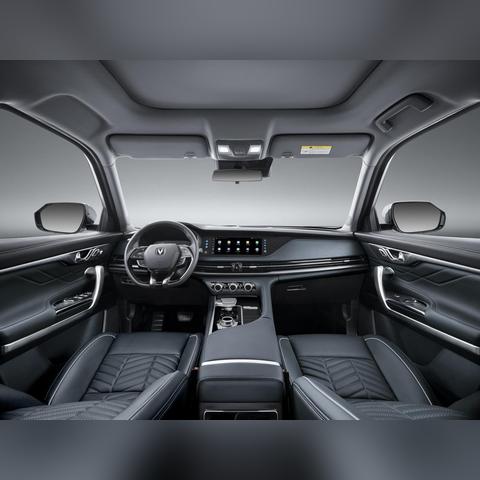 长安CS95最新爆料，技术细节与市场预测