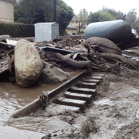 美国最新疫情累计确诊数及应对策略挑战