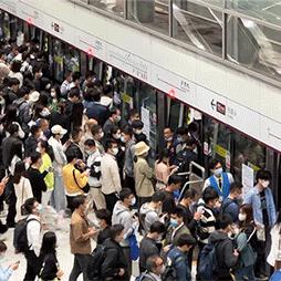 深圳地铁最新图片及数据分析概览