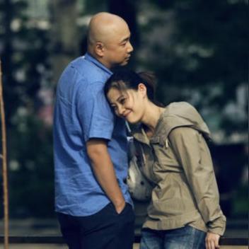 车晓事业新高峰，影视作品引瞩目