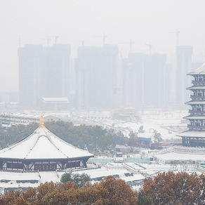 神都夜最新风采，古都夜生活的繁华演变