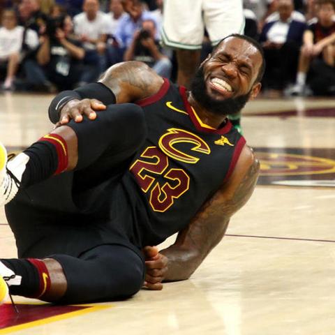 勒布朗7赛场表现、未来展望及最新动态