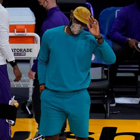 勒布朗7赛场表现、未来展望及最新动态