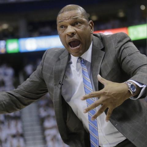 篮球裁判书解读与探讨，最新视角分析