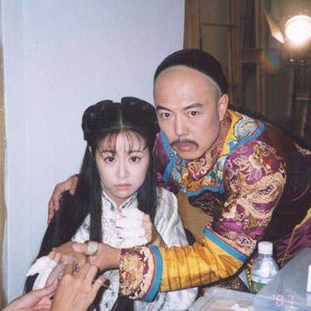 赵薇林心如新综艺,友情与魅力交织