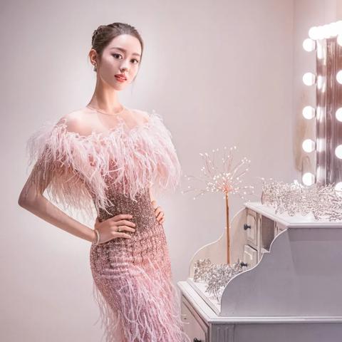 揭秘数字时代芭比新形象,重塑女性偶像的魅力风采