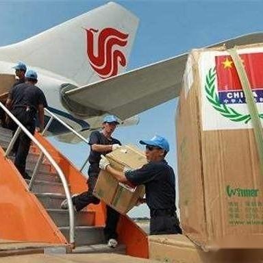 全球疫情动态更新，防控策略与免职通报解析