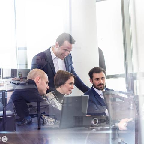 数字时代陷阱揭秘，最新骗局曝光需警惕