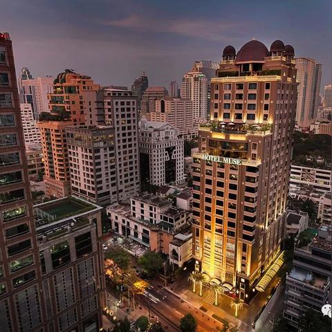 技术与艺术完美融合,最新款画框亮相