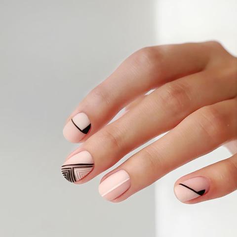 最新美甲流行趋势，五大时尚设计引领潮流