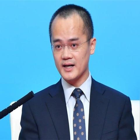 王兴的科技创业之路与数据驱动的未来发展