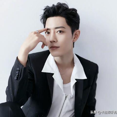 唐三最新照片曝光，偶像的崛起与传承之路